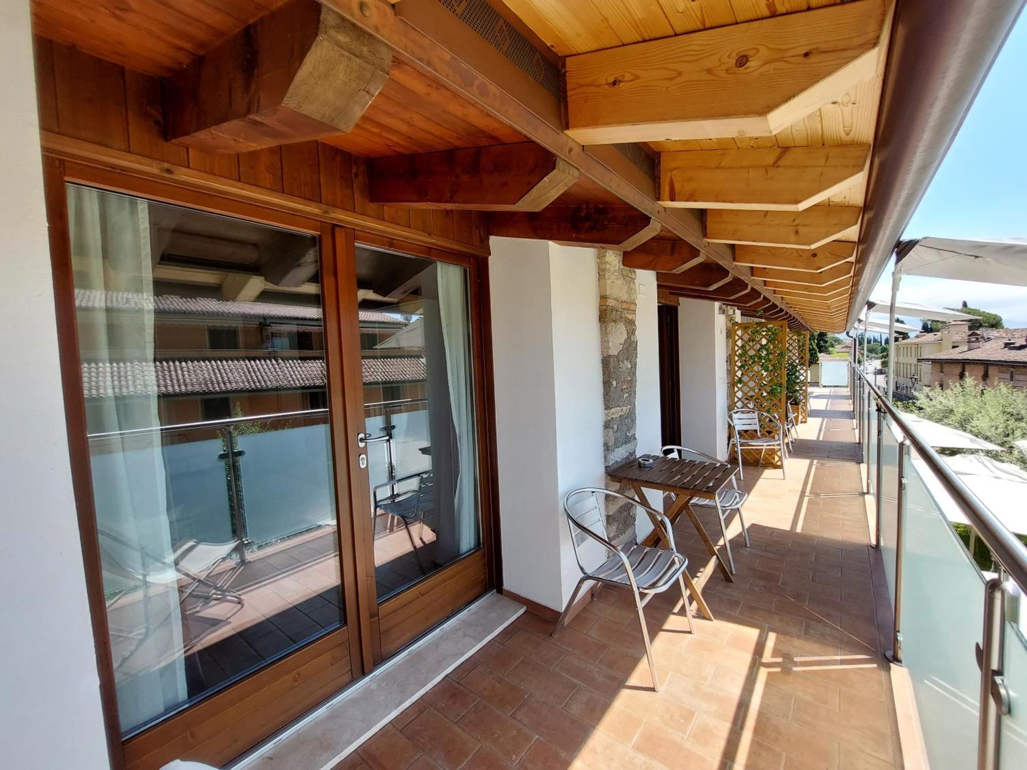Pizzocolo Resort Fasano Gardone Riviera Luaran gambar