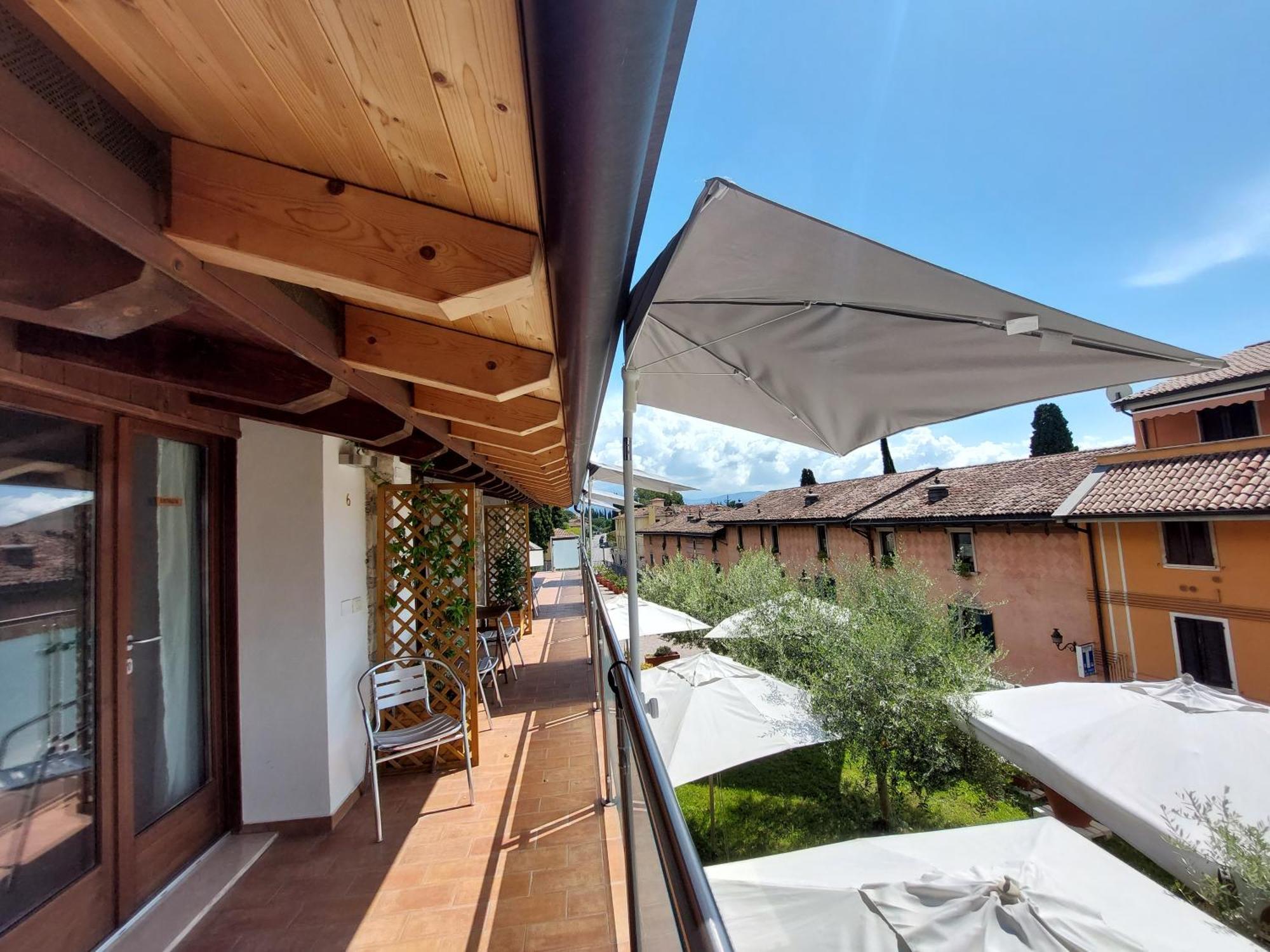 Pizzocolo Resort Fasano Gardone Riviera Luaran gambar